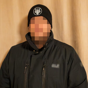 Bellum mössa (med vargloggan)